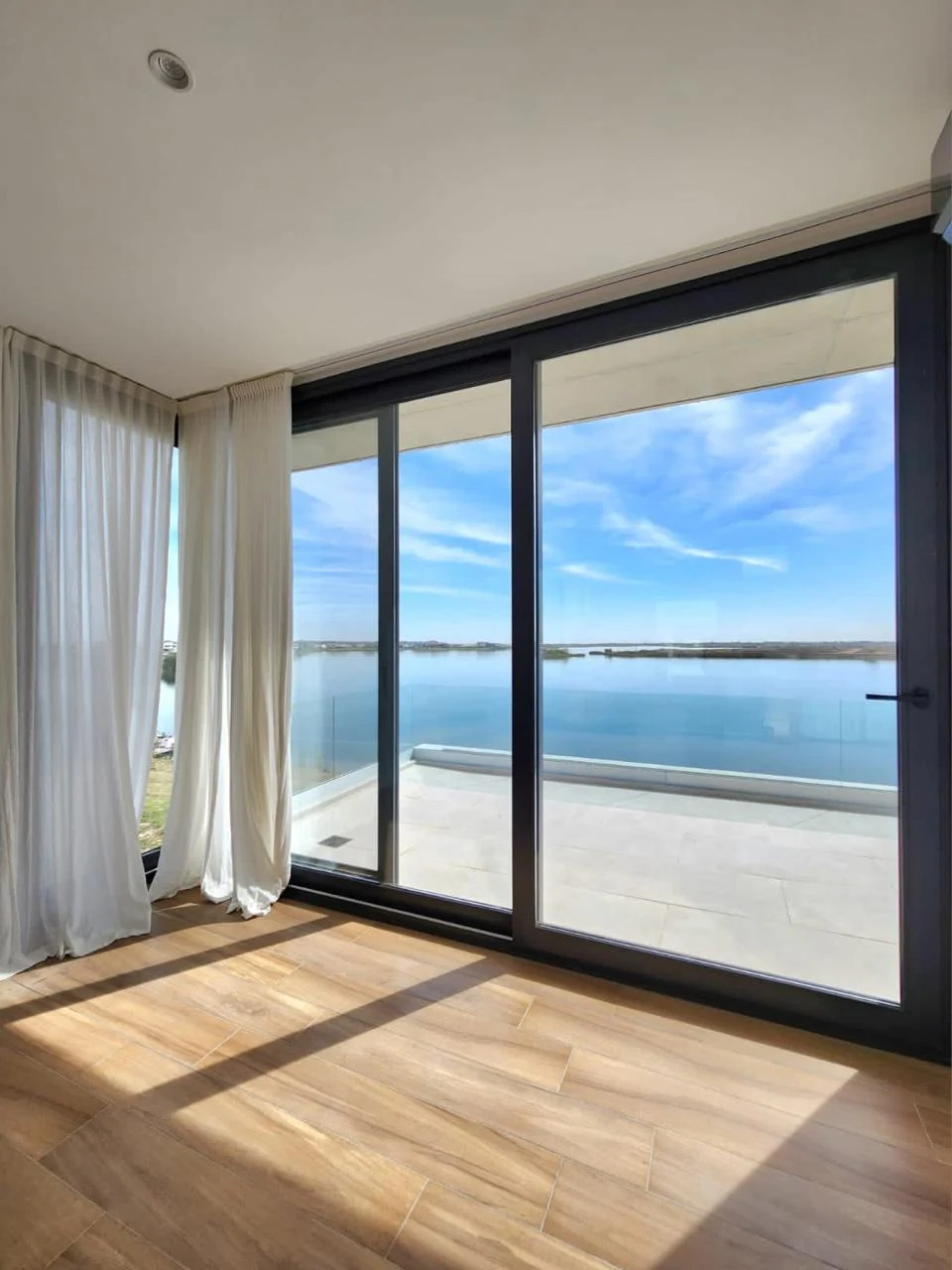 Interiores con vista
